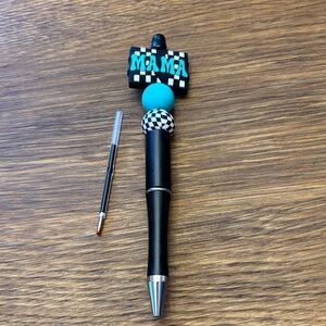 Black and Blue Checkered Pen with 'MAMA' Topper